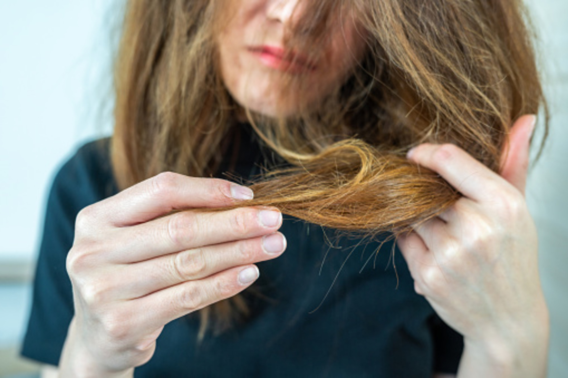 How To Treat Dry Hair