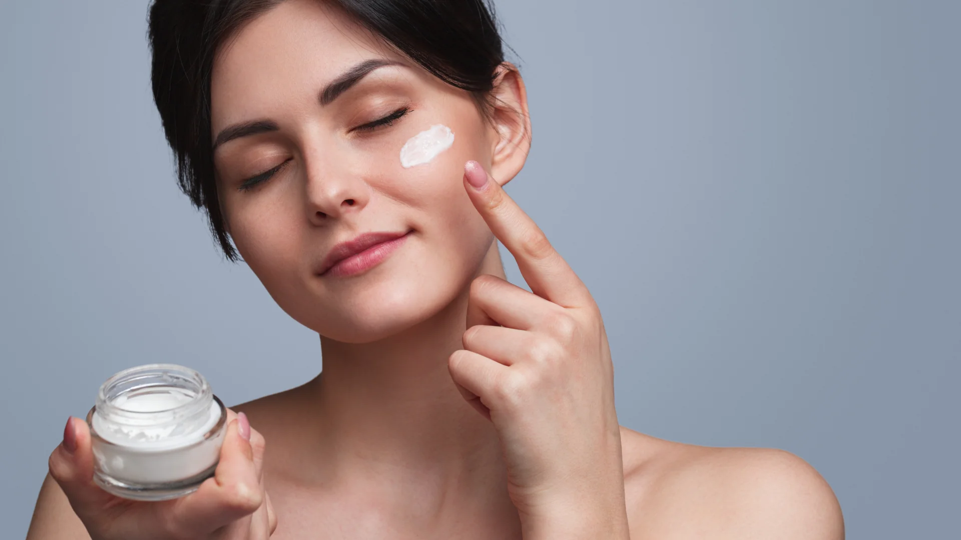 The Essential Guide to Hydration in Skincare