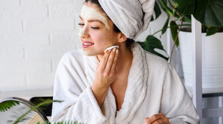 Skincare for Oily Skin: Tips and Tricks